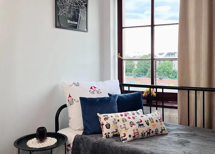 Pro-invest House Vandrarhem *