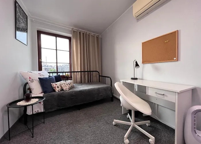 Pro-invest House Vandrarhem