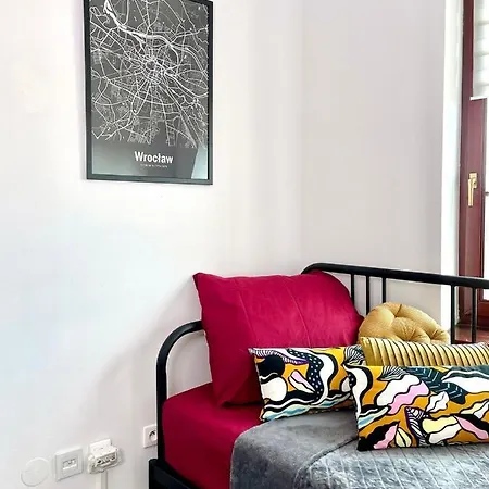 Pro-invest House * Vratislav